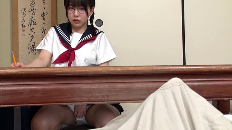お久しぶりです叔父さん!私とまた、エッチする?「2回目の…」昔いたずらした田舎に住む地味な姪っ子が可愛くなって訪ねてきた。パイパンこなつ 柏木こなつ 1枚目