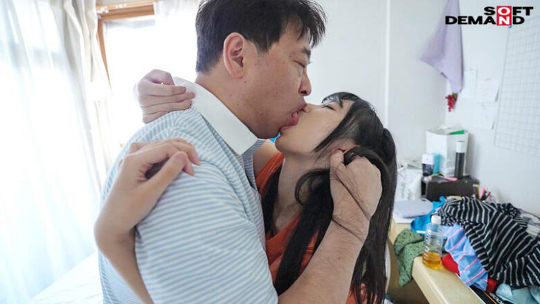 元引きこもりのポコチン絵師 鳥羽いく（20） 実家にお邪魔して1泊2日のAVデビュー撮影 9枚目