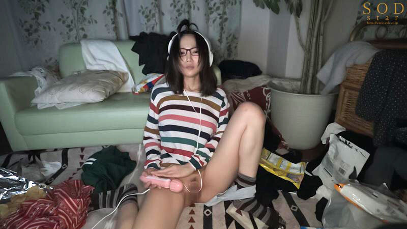 アラサー喪女ニート3 悪い男にナンパされた!ホスト風イケメンにホイホイついていったら、その仲間たちに干物マ×コをタライ回しにされちゃった。天宮花南 17枚目