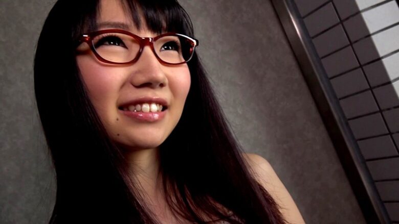 サセ神さま、ふたり。おじさん家(ち)泊めて///【地味巨乳】寝取り中出し【メガネっ子】杏梨 加奈子 12枚目