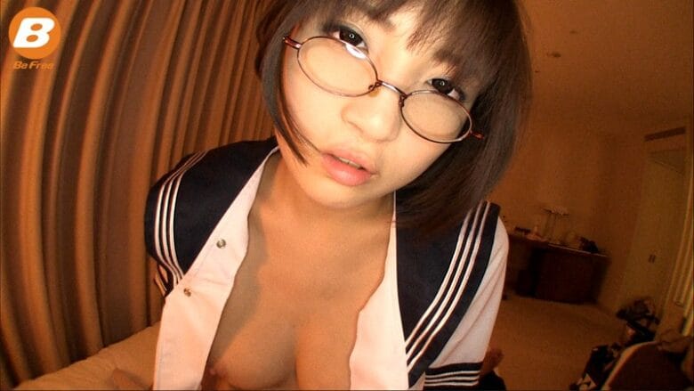 真面目な娘ほどカラダはエロい!彼女はいいなりメガネっ娘巨乳 広瀬うみ 3枚目