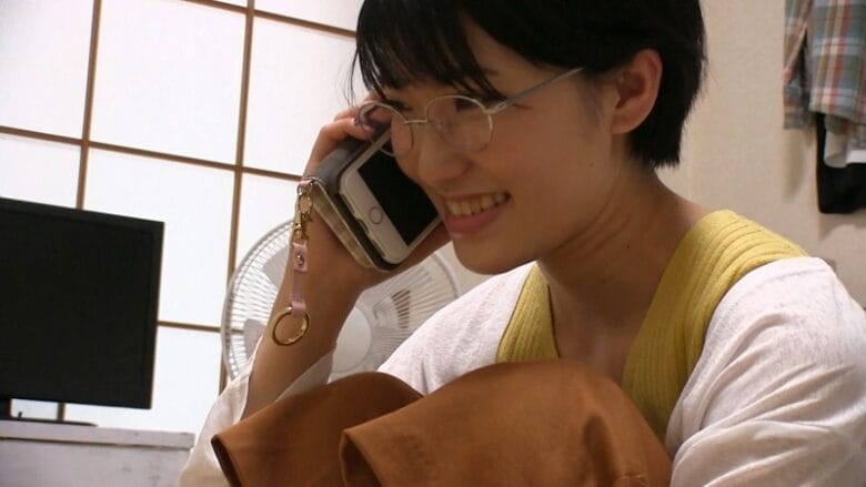 欲求腐満子 あおい(20歳) 出会い系アプリとオナ電にハマっています。刺激も欲しいし愛も欲しいって欲張りですか? 1枚目